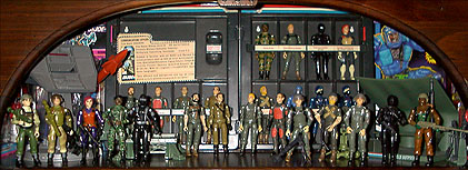 shelf 1.JPG (42461 bytes)