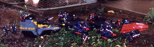 hiss march.JPG (33605 bytes)