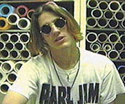 93 Eddie Sunglasses.jpg (13477 bytes)
