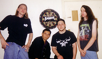 group.JPG (7831 bytes)