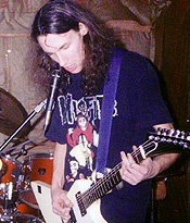 small group.JPG (13018 bytes)